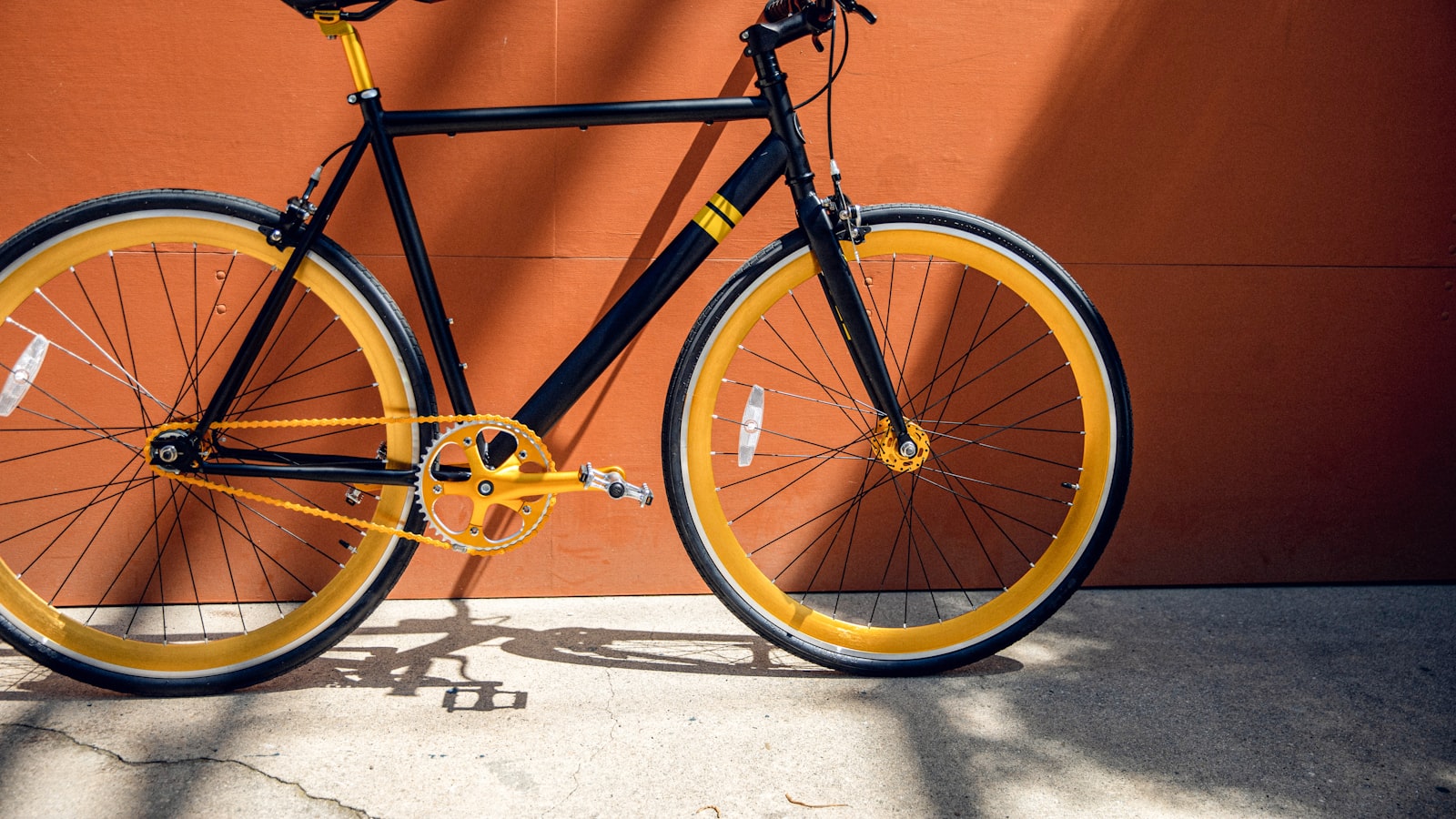 The Folding Bike Solution for Apartment Dwellers