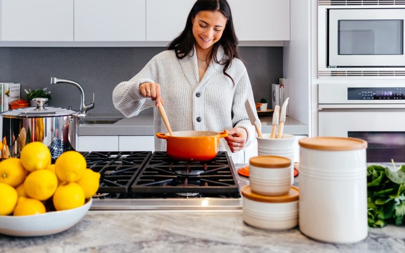 Reducing Plastic in a Renter’s Kitchen Without Going to War with It