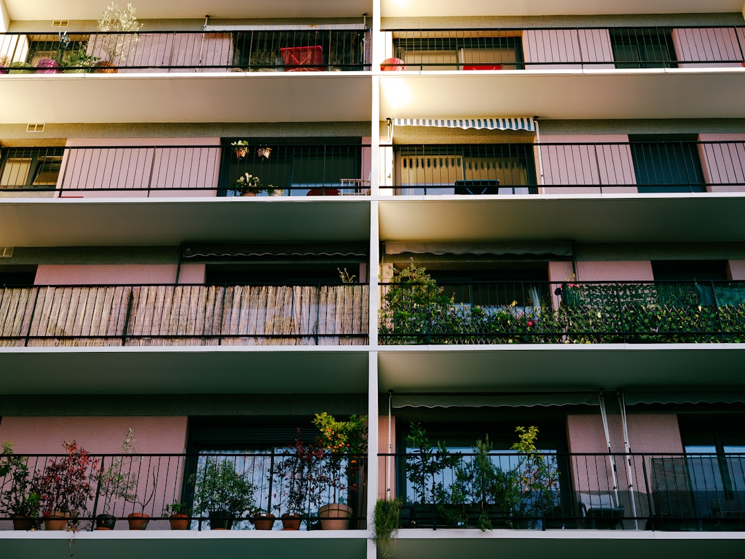 Balcony Gardening for City Renters: What Actually Grows in Two Square Metres